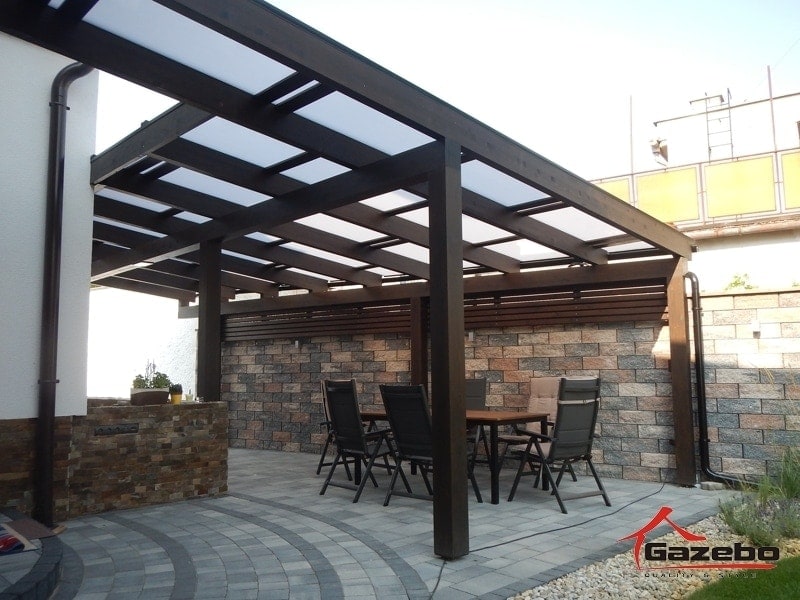 Wie wählt man eine Holzpergola aus?