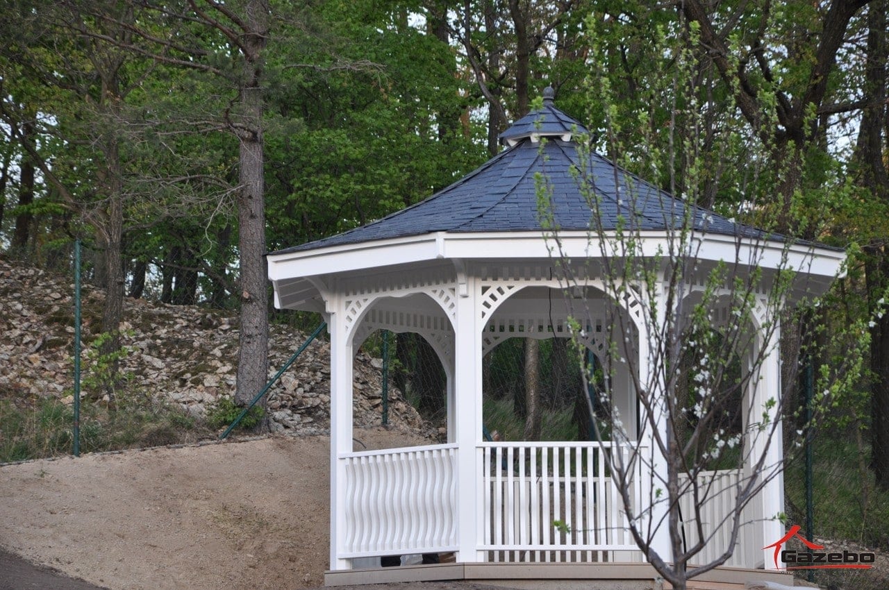 Holzpavillon Victoria
