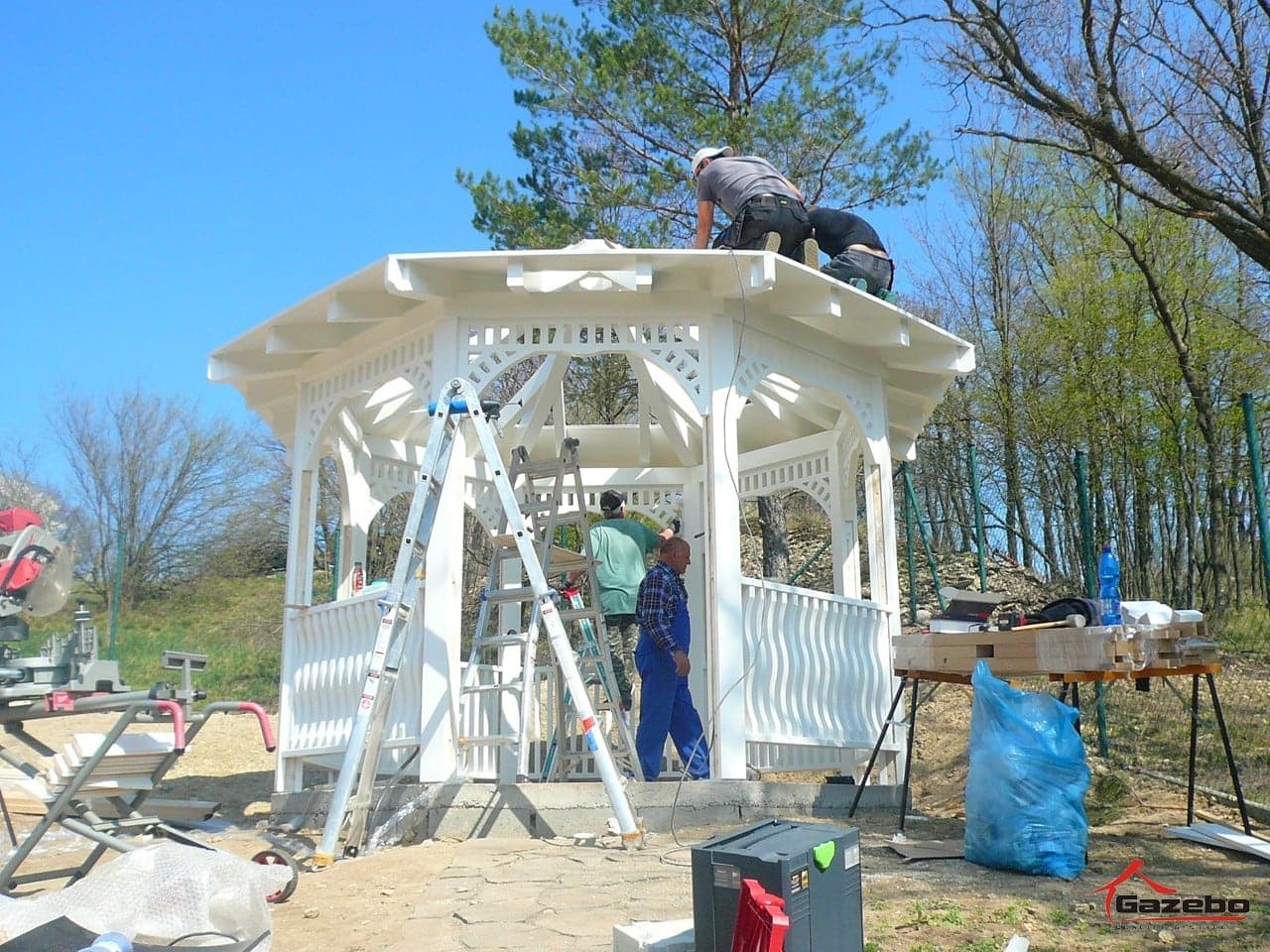 Holzpavillon Victoria – Montage