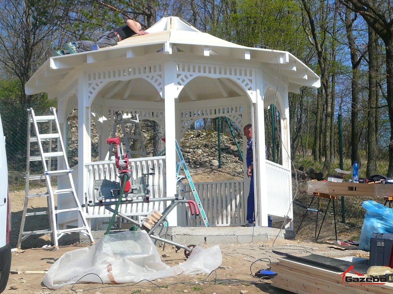 Holzpavillon Victoria – Montage