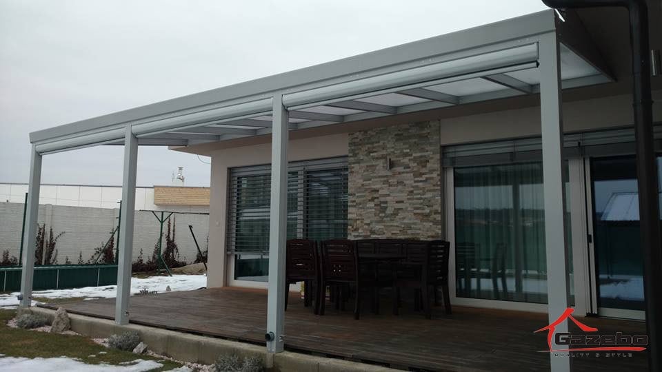 Aluminiumpergola Economic Class im Winter