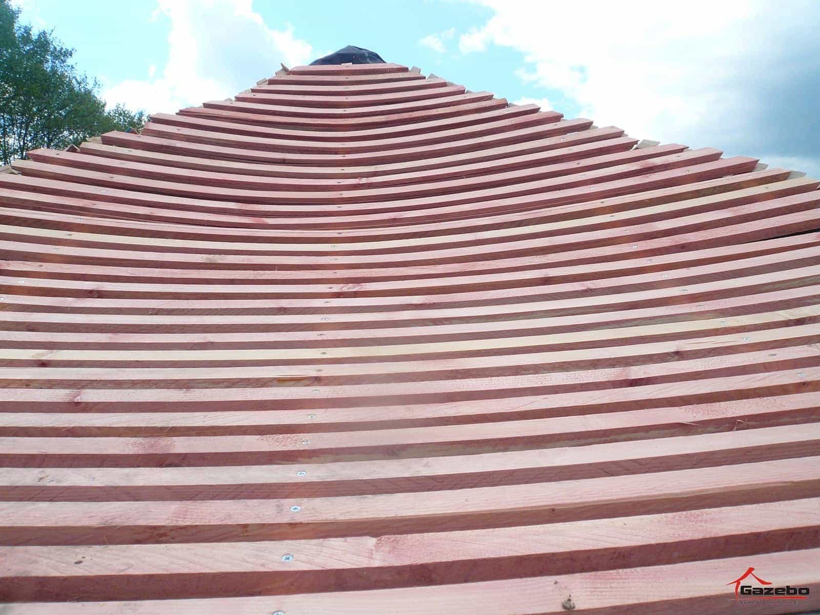 Bau des japanischen Gartenpavillons Hinode