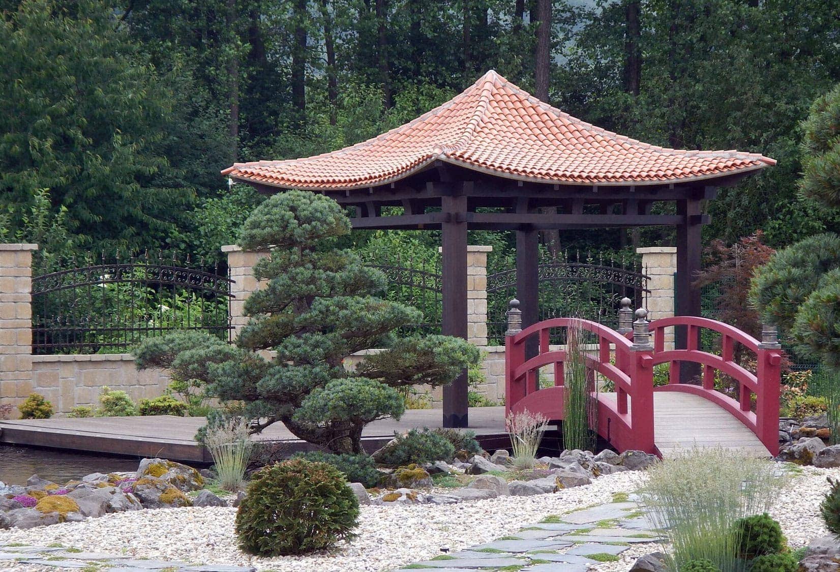 Hinode-Gartenpavillon