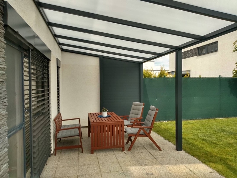 Pergola Basic Class mit Polycarbonatdach