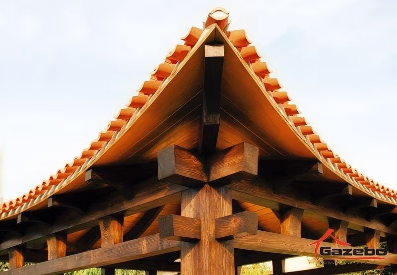 Hochwertiges Holz und Oberflächenveredelung des Pavillons Hinode